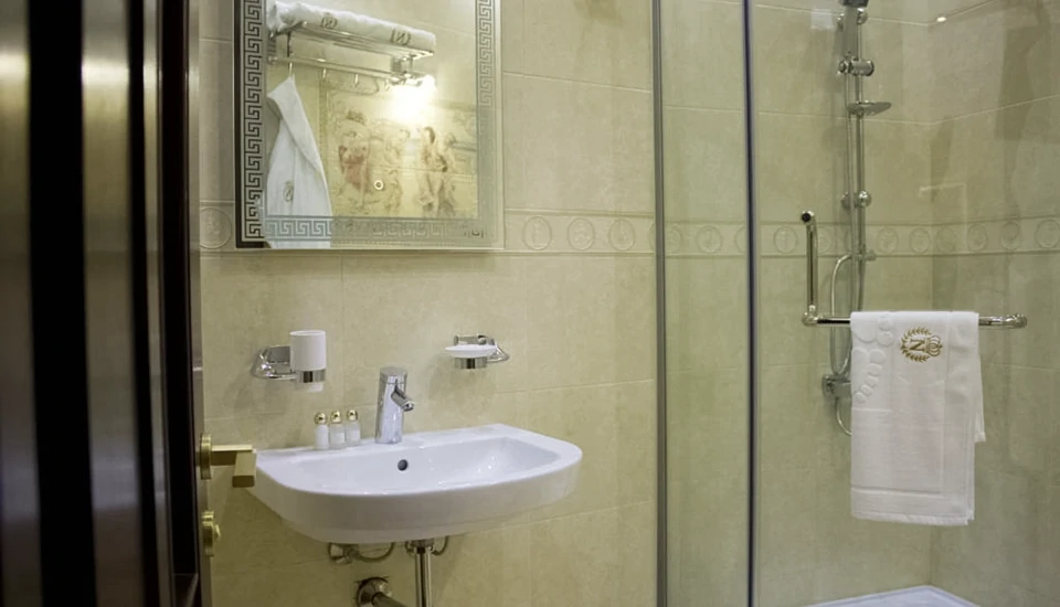 هتل بوتیک نیپول تفلیس